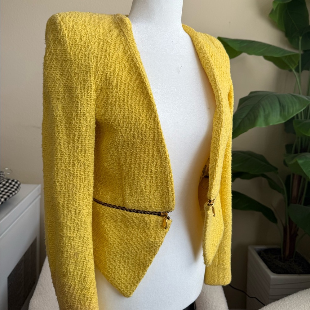 ZARA BLAZER XS YELLOW